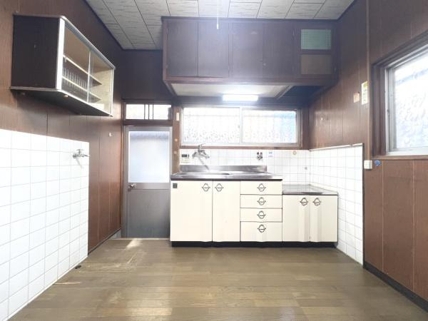 【居間・リビング】