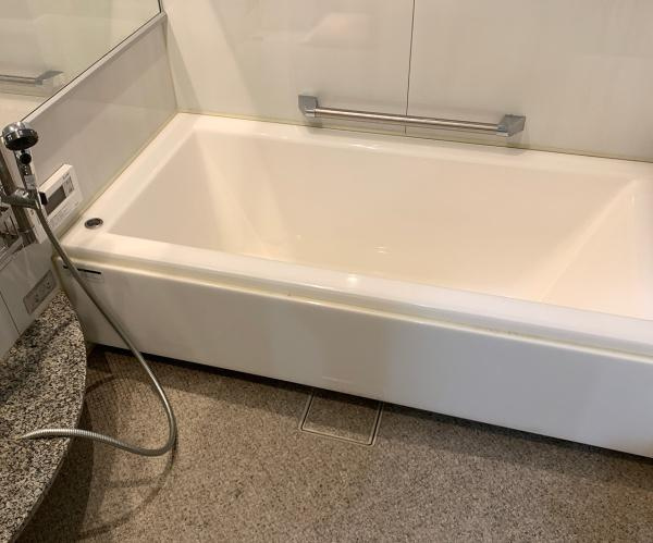 出雲市斐川町上直江中古戸建の浴室