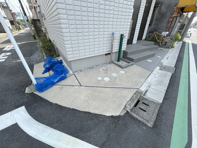 Ｎ－ＣＡＭＰＡＮＥＬＬＡのエントランス