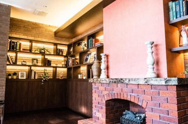 【その他共用部分】 | 【ライブラリー】可愛らしい配色で、穏やかな気持ちになれるライブラリー「LUXE」！