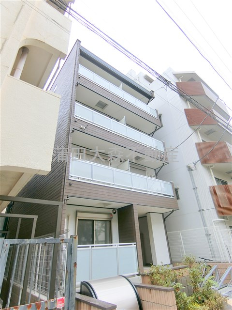 カンファタブル新蒲田の外観