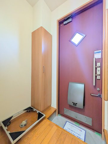 レジェンドヤマト大泉の玄関