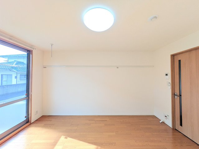 レジェンドヤマト大泉の居間・リビング