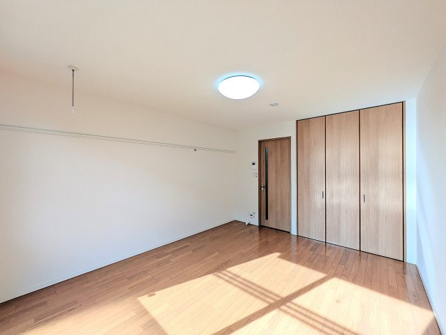 レジェンドヤマト大泉の洋室