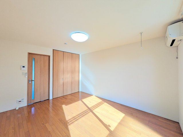 レジェンドヤマト大泉の居間・リビング