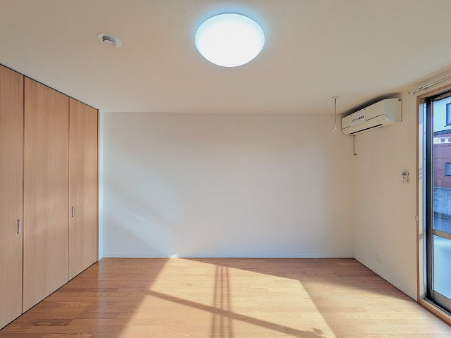 レジェンドヤマト大泉の洋室