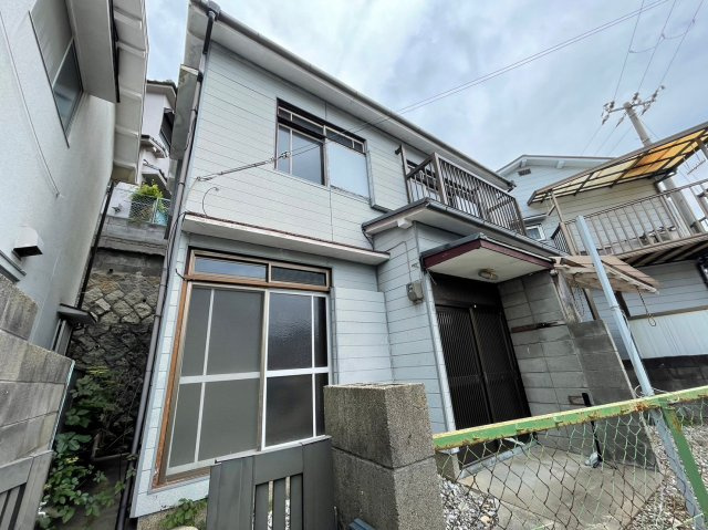 泉が丘3丁目戸建の外観