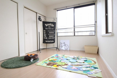 【寝室】 | サンハイツマロニ