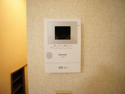【セキュリティ】 | グリーンガーデンNo.2 | 訪問者の確認ができるTVドアホン付きです♪
