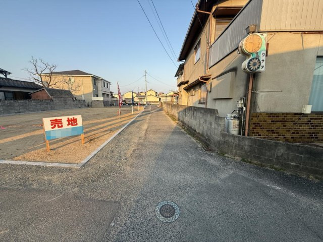 総社市溝口土地の前面道路含む現地写真