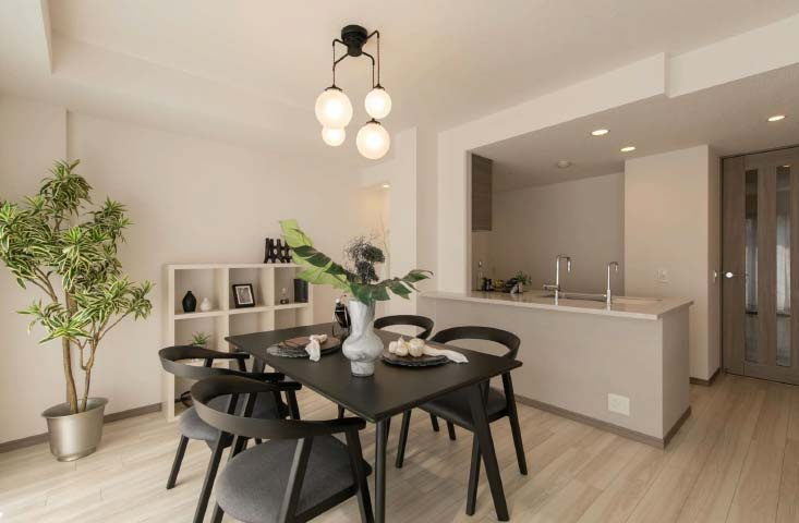 ワコーレ御影一丁目の居間・リビング|ゆったりとした居間です