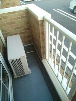 【バルコニー】 | メゾン・ポポラーレＢ