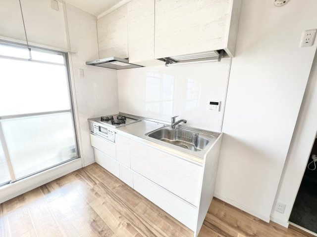 稲毛山王町レジデンスのキッチン|※別部屋参考写真