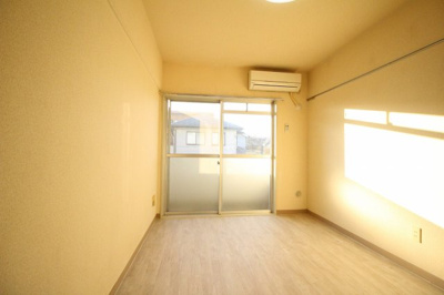 【居間・リビング】 | トップ狭山第1