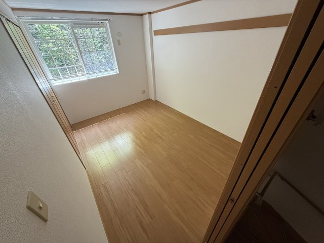 フォレスト六甲A棟の寝室