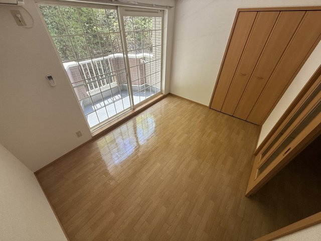 フォレスト六甲A棟の洋室