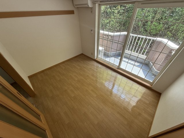フォレスト六甲A棟の洋室