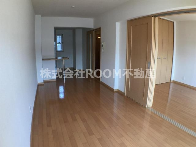 ユーミーグランディK2の居間・リビング