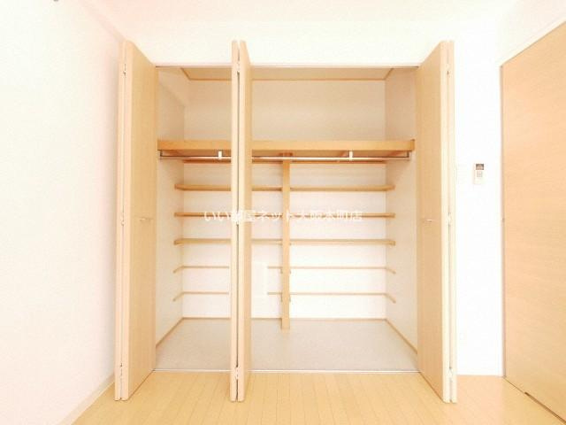 レシェンテ西梅田の収納
