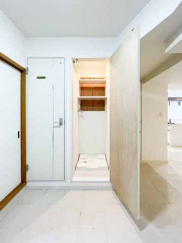 東山ハイツのその他|洗濯機置場