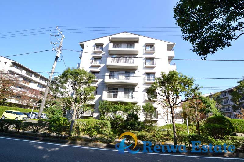 パークタウン茅ヶ崎　4号棟の外観