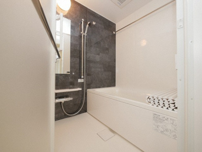 【浴室】 | セレニテフラン野田阪神駅前 | 日々の疲れを癒すお風呂付です