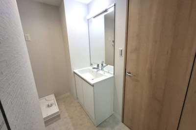 【独立洗面台】 | 泉北茶山台第１次住宅１１号棟 | 独立洗面台、朝の身支度には欠かせません