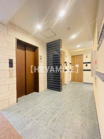 デ・クメール寺町通りのエントランス