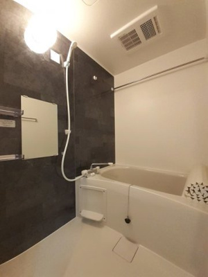 【浴室】 | Ｐａｖｉｌｉｏｎおおゆ | きれいなお風呂です