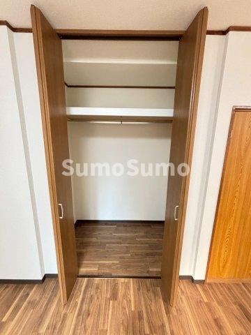 上甲子園１丁目貸家の収納