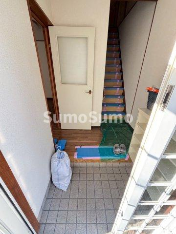 上甲子園１丁目貸家の玄関