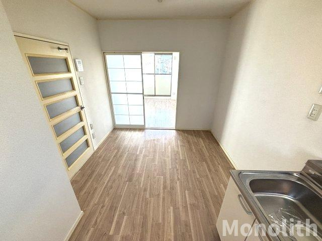 ベルメゾン上松の居間・リビング