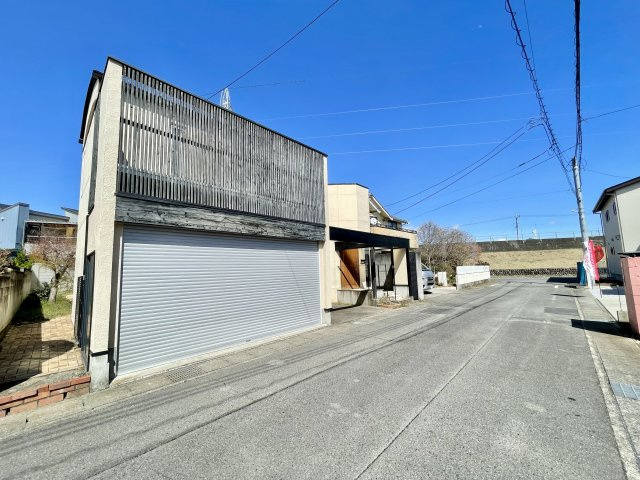 【中古戸建】前橋市上小出町の前面道路含む現地写真|■外観