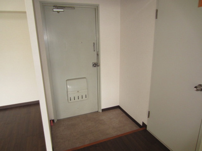 【玄関】 | シレスティアル雪本