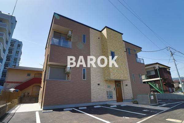 福岡市早良区次郎丸３丁目のアパートの外観
