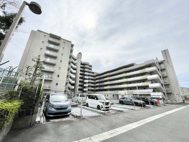 フロレスタ・ミオ山田池公園の外観|建物外観を気になさる方へ、見た目の良い物件です