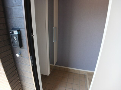 【玄関】 | ヒカルサ佐久猿久保Ⅱ