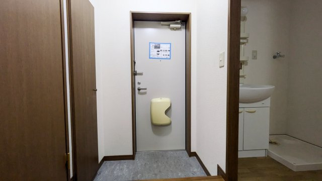 【玄関】 | ラ ストラーダ