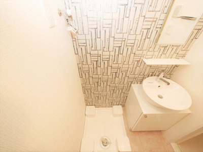 【設備】 | エスリード大阪NAGAHORI GATE | 洗濯機置き場です