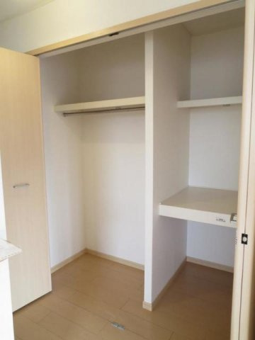 サニースクエアＢの収納|たっぷりとした収納スペースです