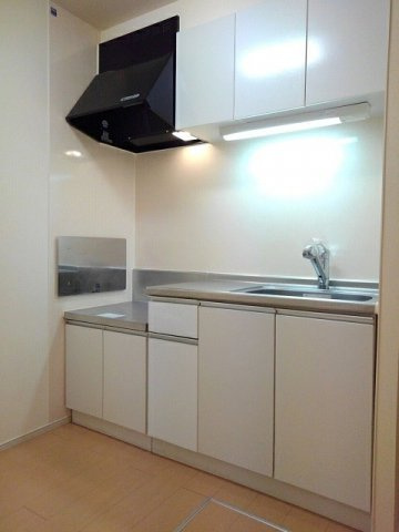 カーサ　アルベロディピノＡのキッチン|きれいなキッチンです