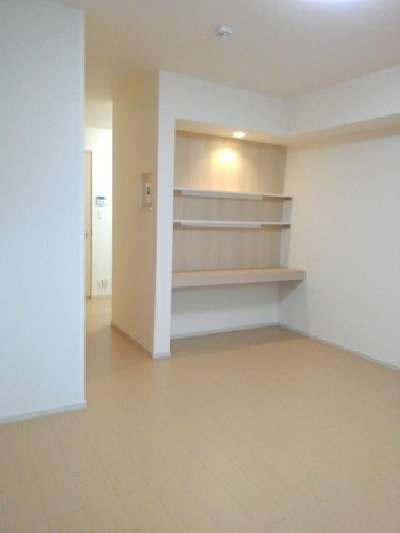 カーサ　アルベロディピノＡの内装|明るい色調の室内です