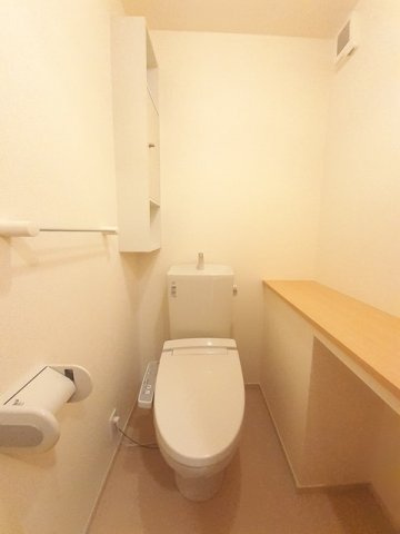 ノーブルハウス八幡－Ａのトイレ|清潔感のあるトイレです