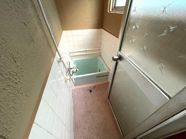 大和高田市大字市場のハイツの浴室