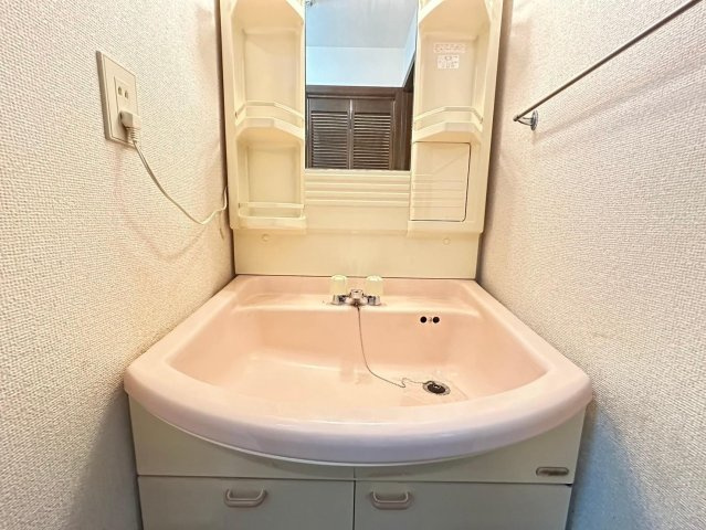 オークヒルズの洗面所