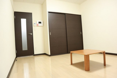 【居間・リビング】 | レオネクストみやび