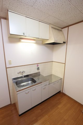 【キッチン】 | 平井ハイム