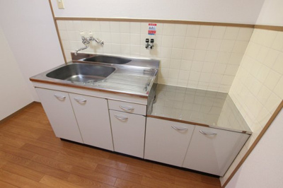 【キッチン】 | 平井ハイム