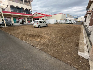 【外観】 | 協和町　建築条件無し　80坪！　土地 | 隣地はコバックさんになります