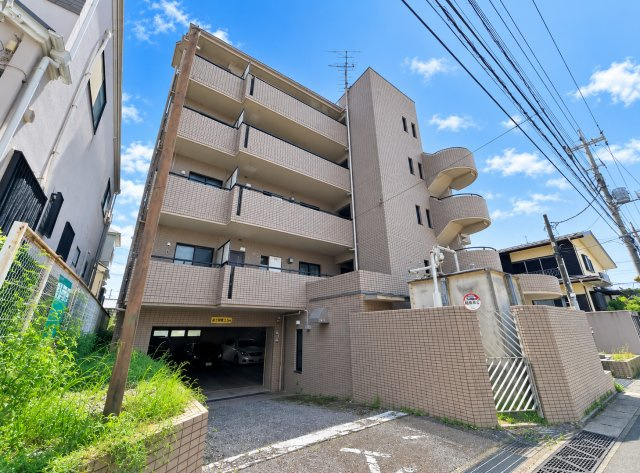 新松戸美笠ハイツの外観